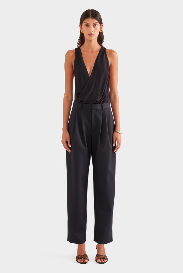Wool Twill Tapered Pleat Trouser - Black