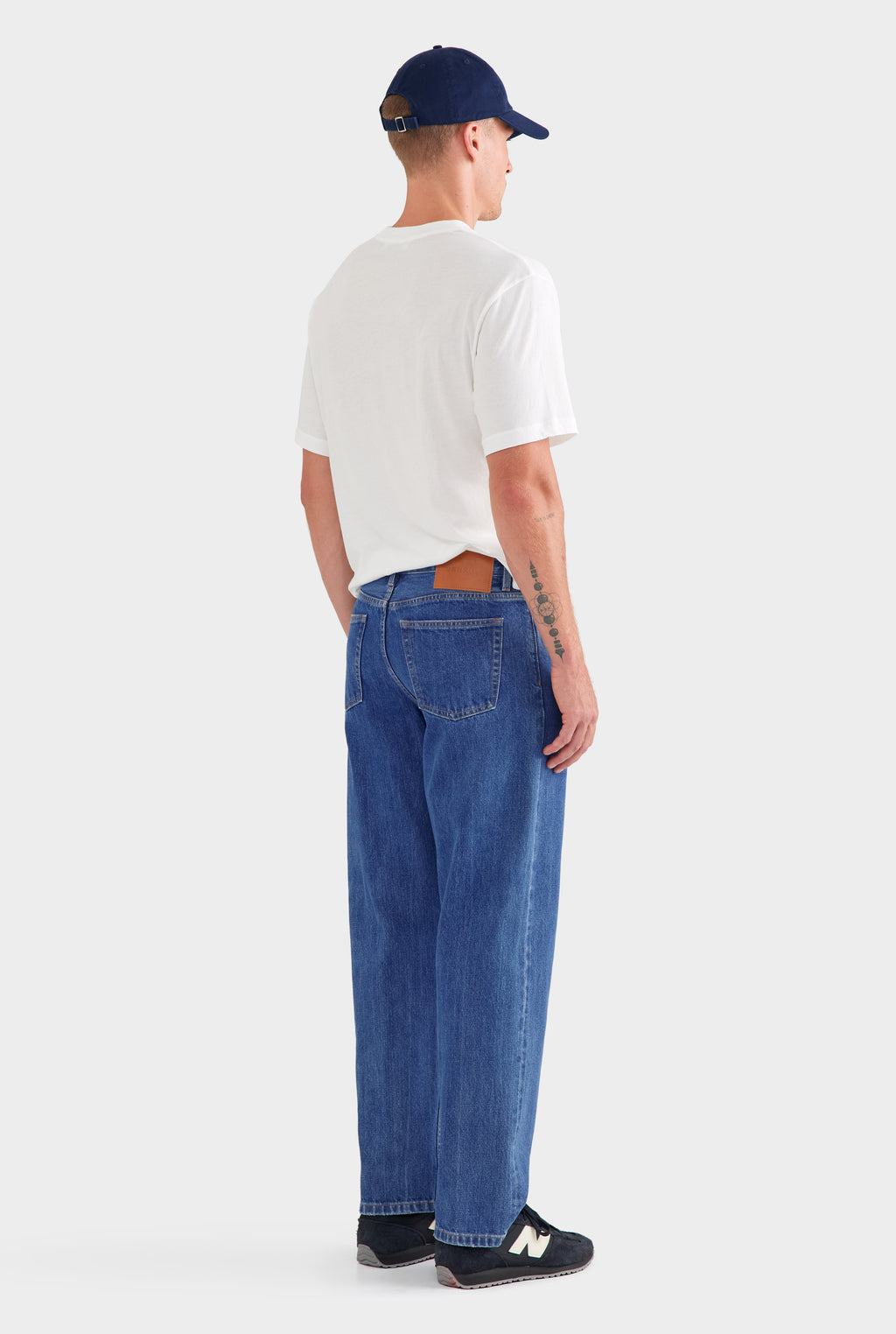 Straight Leg Denim Jean - Mid Blue