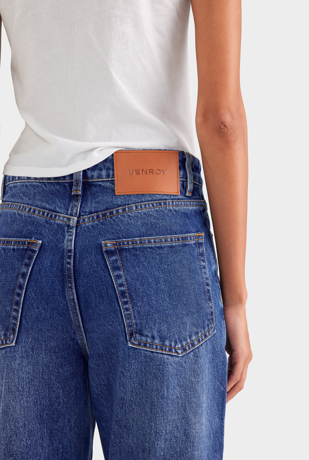 Straight Leg Jean - Mid Indigo
