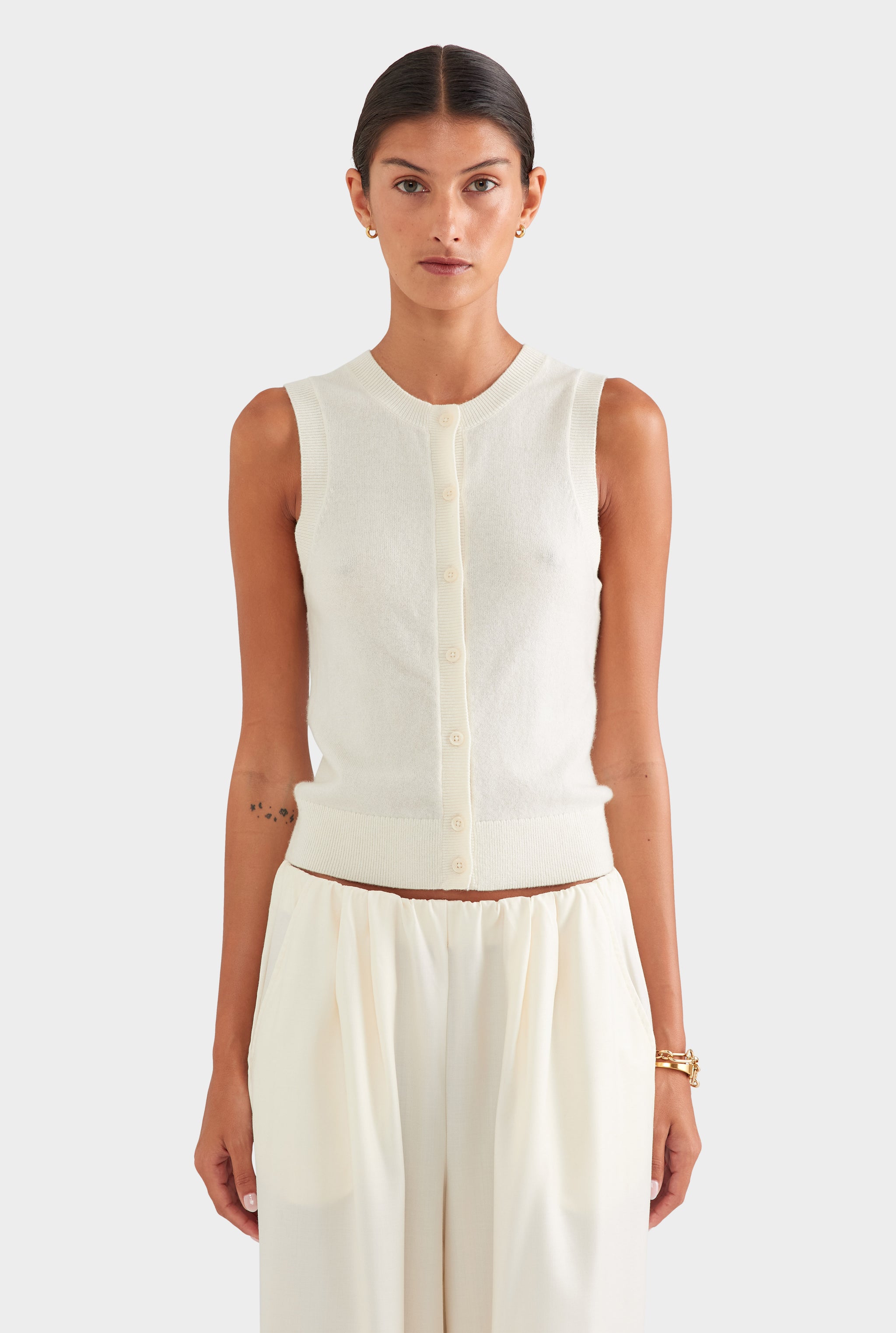 Relaxed Wool Wide Leg Trouser - Cream