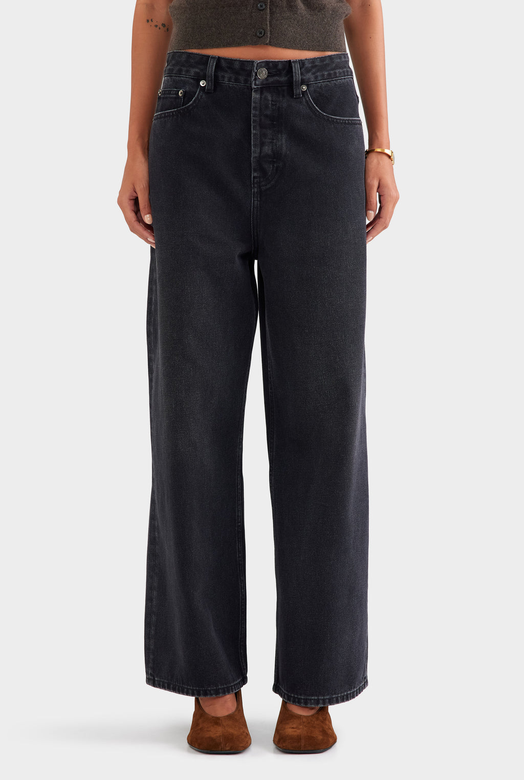 Relaxed Low Rise Denim Jean - Washed Black