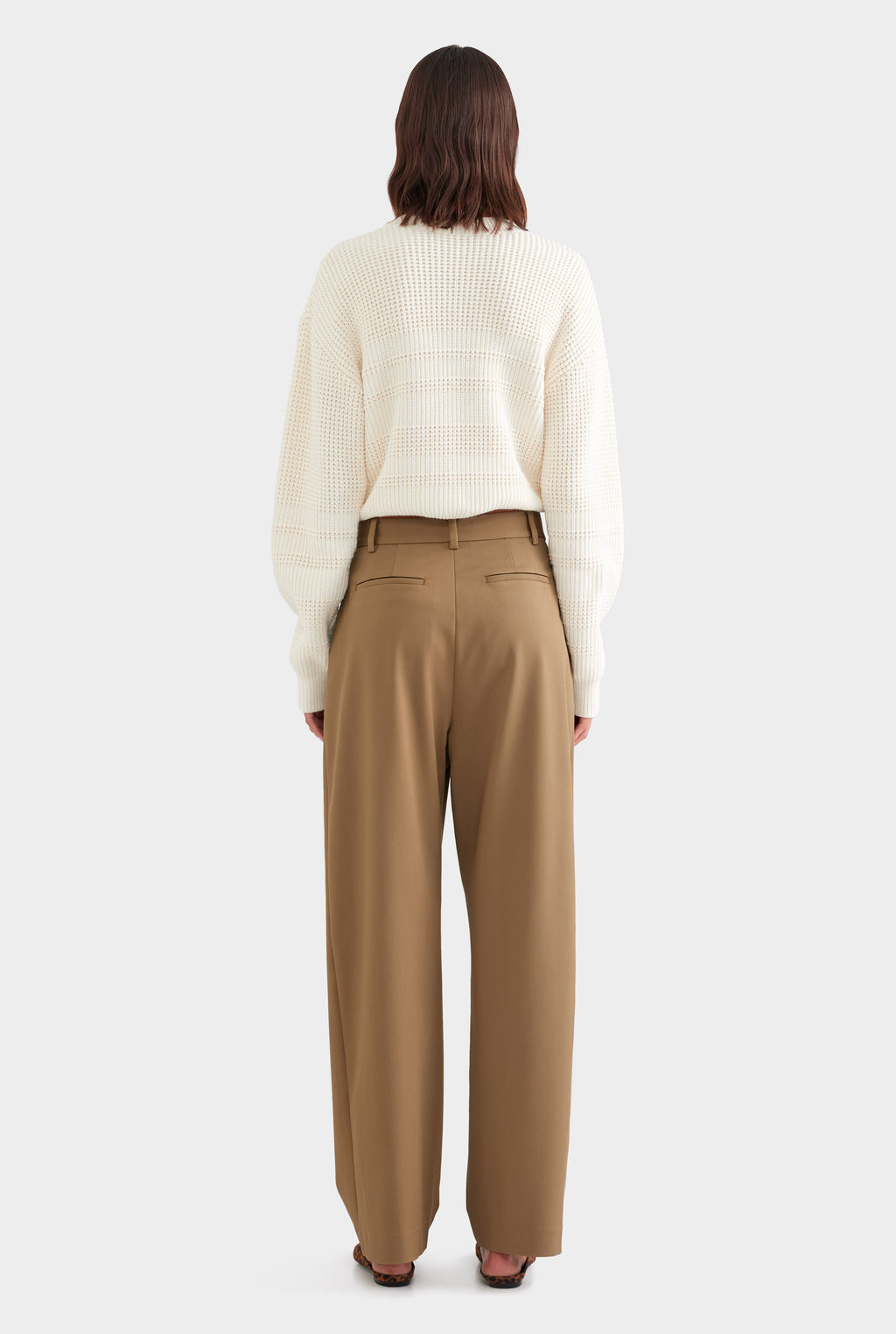 Wool Twill Tapered Pleat Trouser - Olive