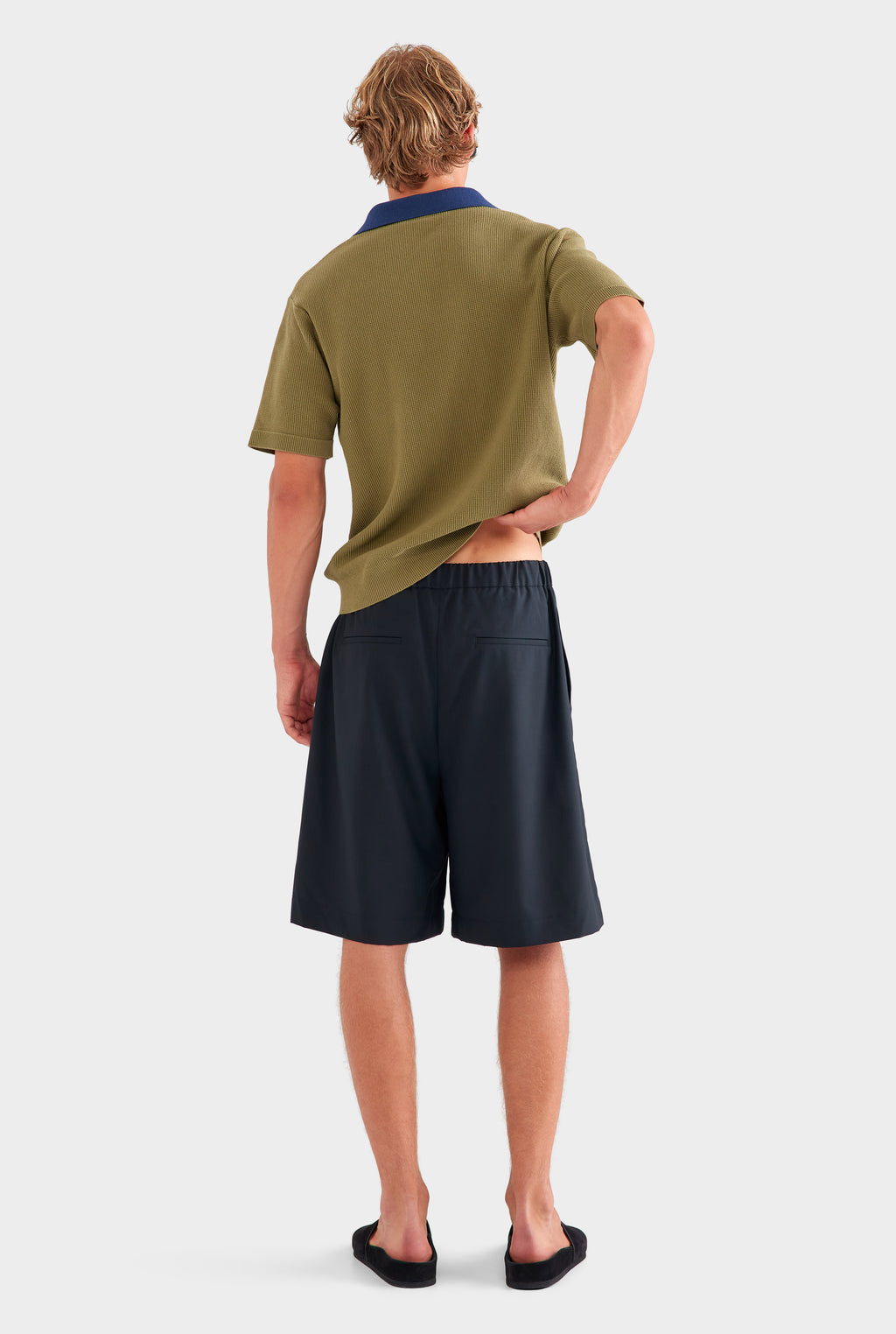 Relaxed Wool Short - Black