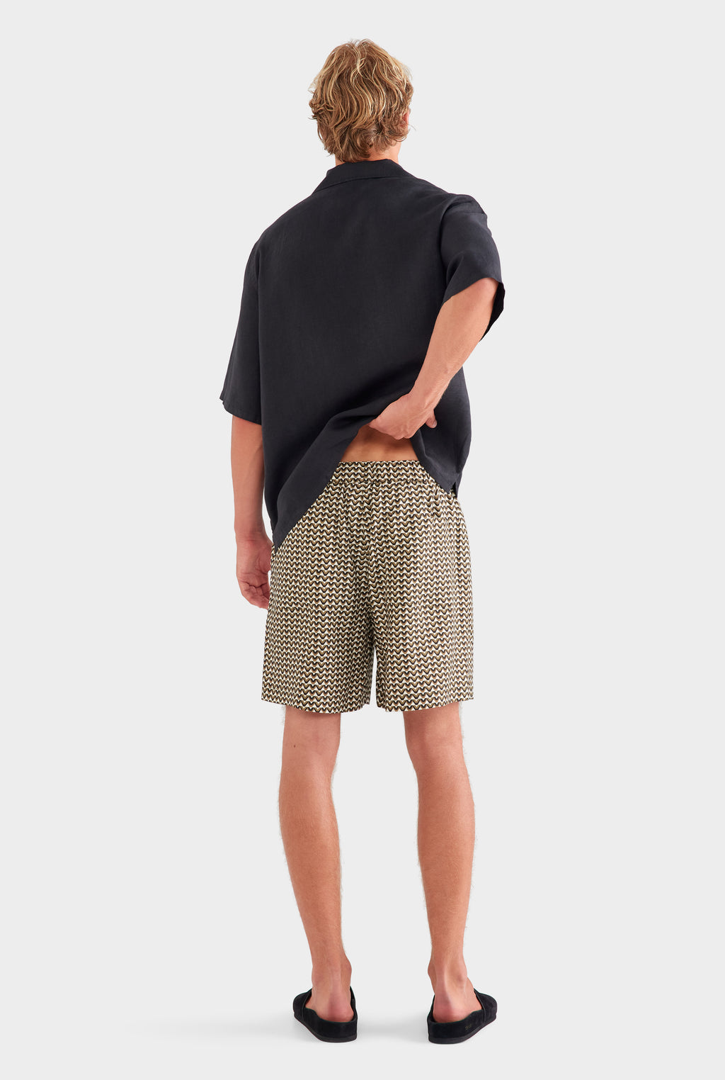 Relaxed Tencel Short - Cream/Black/Olive V Monogram