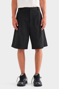 Cotton Canvas Pleated Bermuda Short - Black