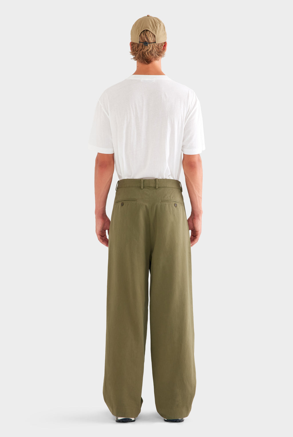 Relaxed Pleated Cotton Twill Trouser - Olive