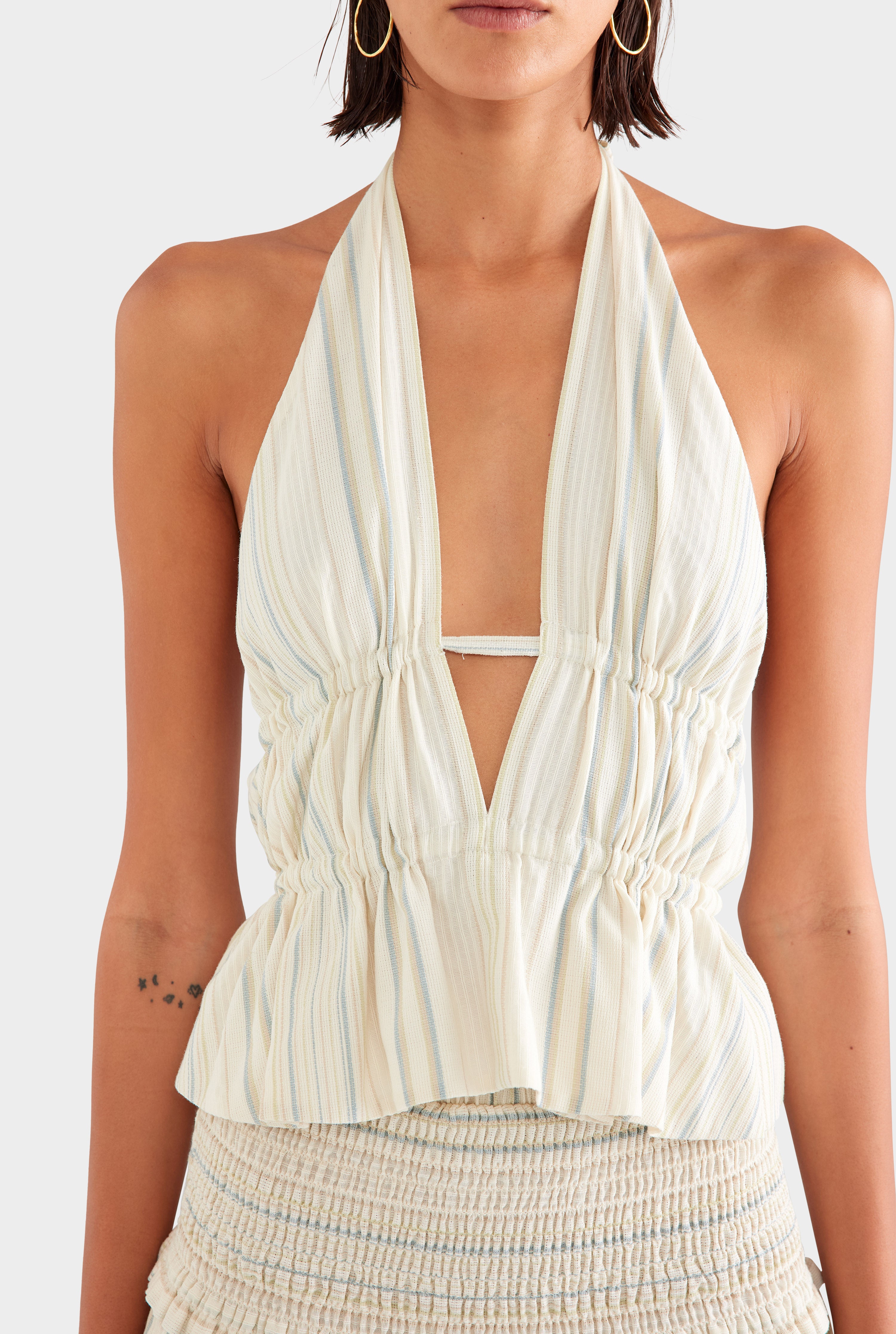 【yo BIOTOP】halter neck linen top yo BIOTOP】halter neck linen top¥29,700 yo BIOTOP】halter neck