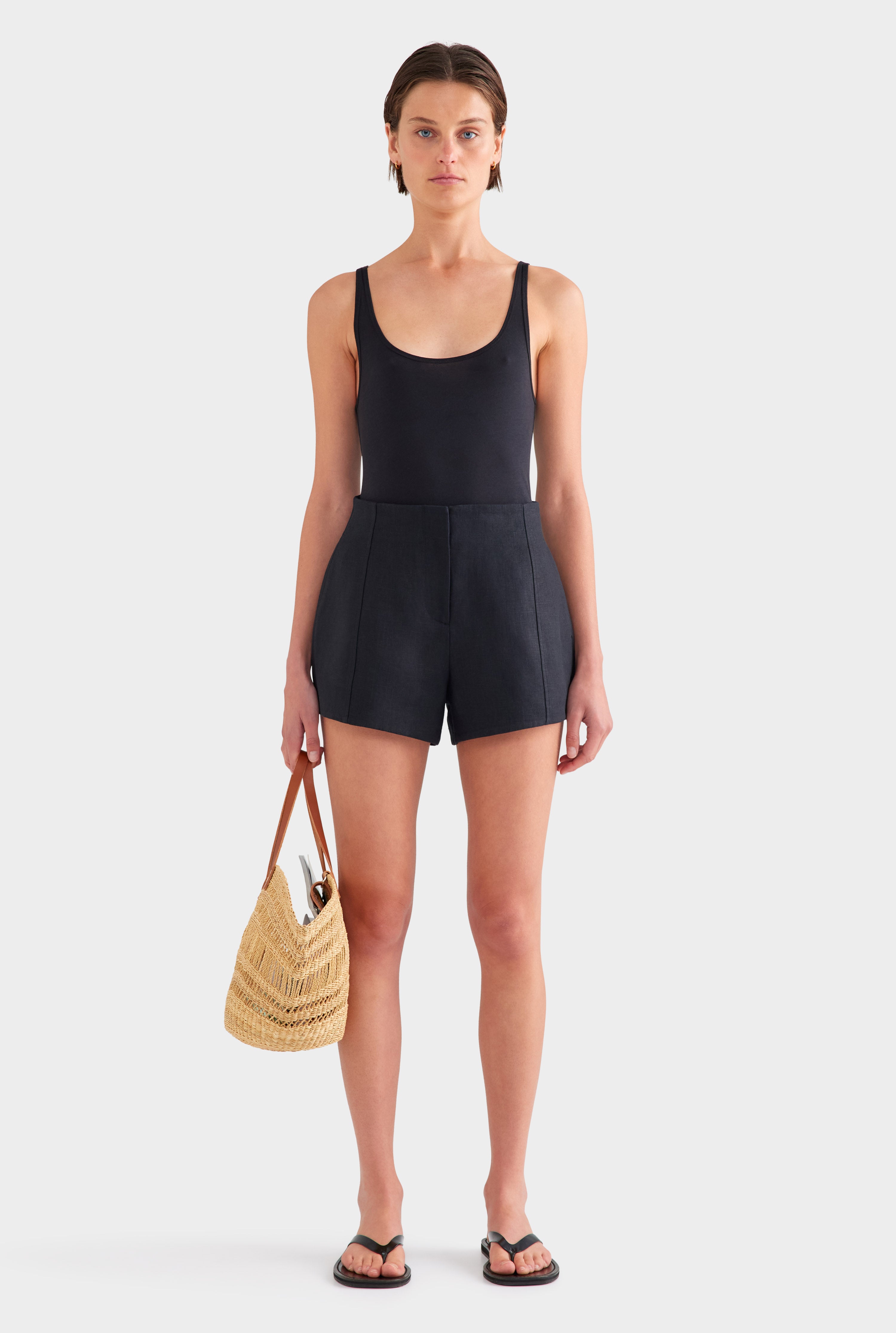 Tailored Linen Short - Black