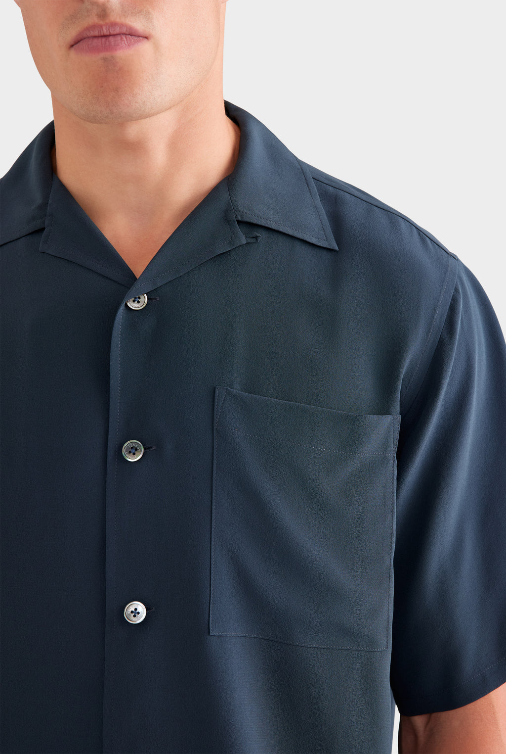 Oversized Relaxed Silk Short Sleeve Shirt - Navy