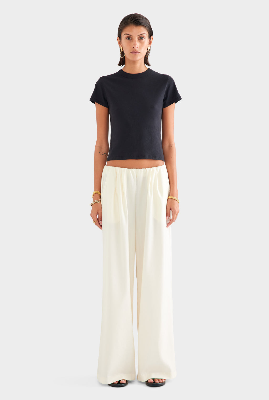 Relaxed Wool Wide Leg Trouser - Cream