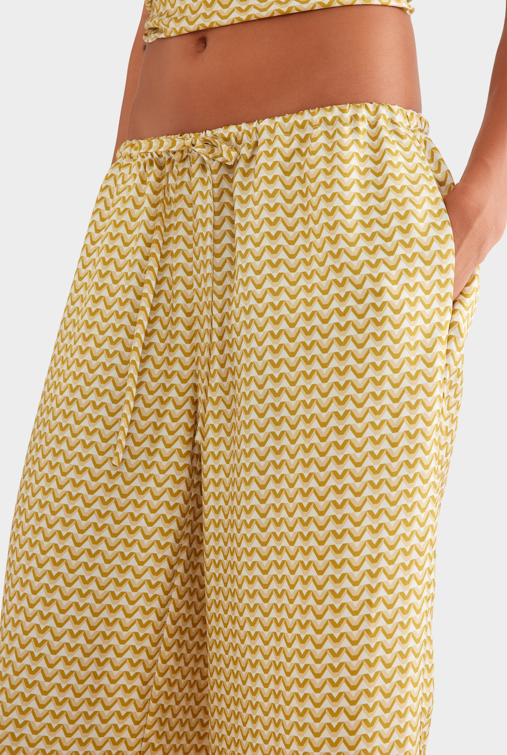 Relaxed Silk Drawstring Pant - Pale Yellow/Amber V Monogram