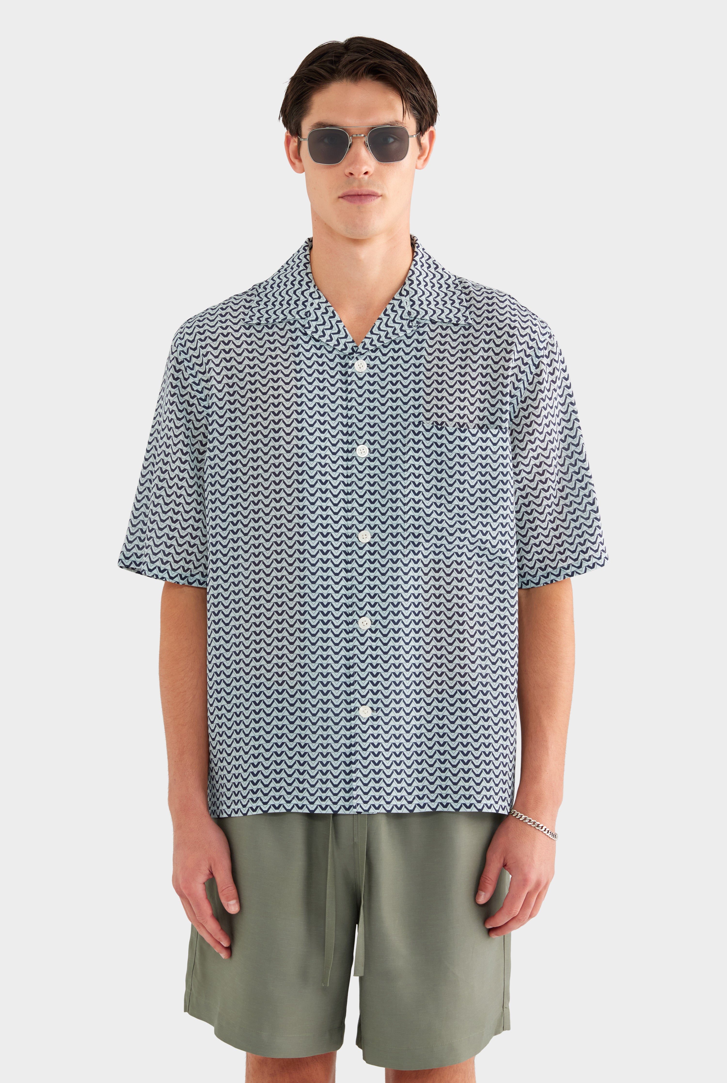 Short Sleeve Silk Camp Collar Shirt - Navy/Cement V Monogram - XS