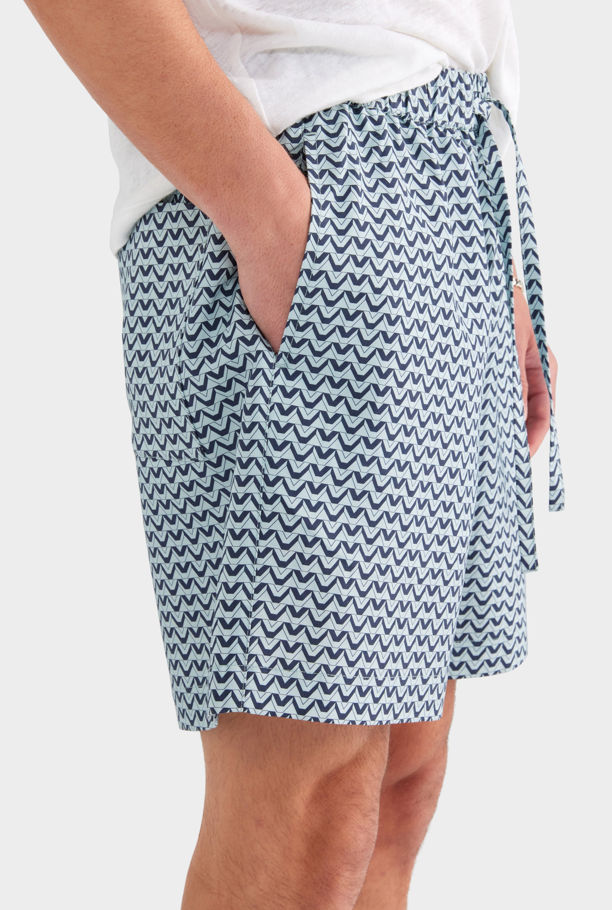 Relaxed Tencel Short - Navy/Cement V Monogram - XS