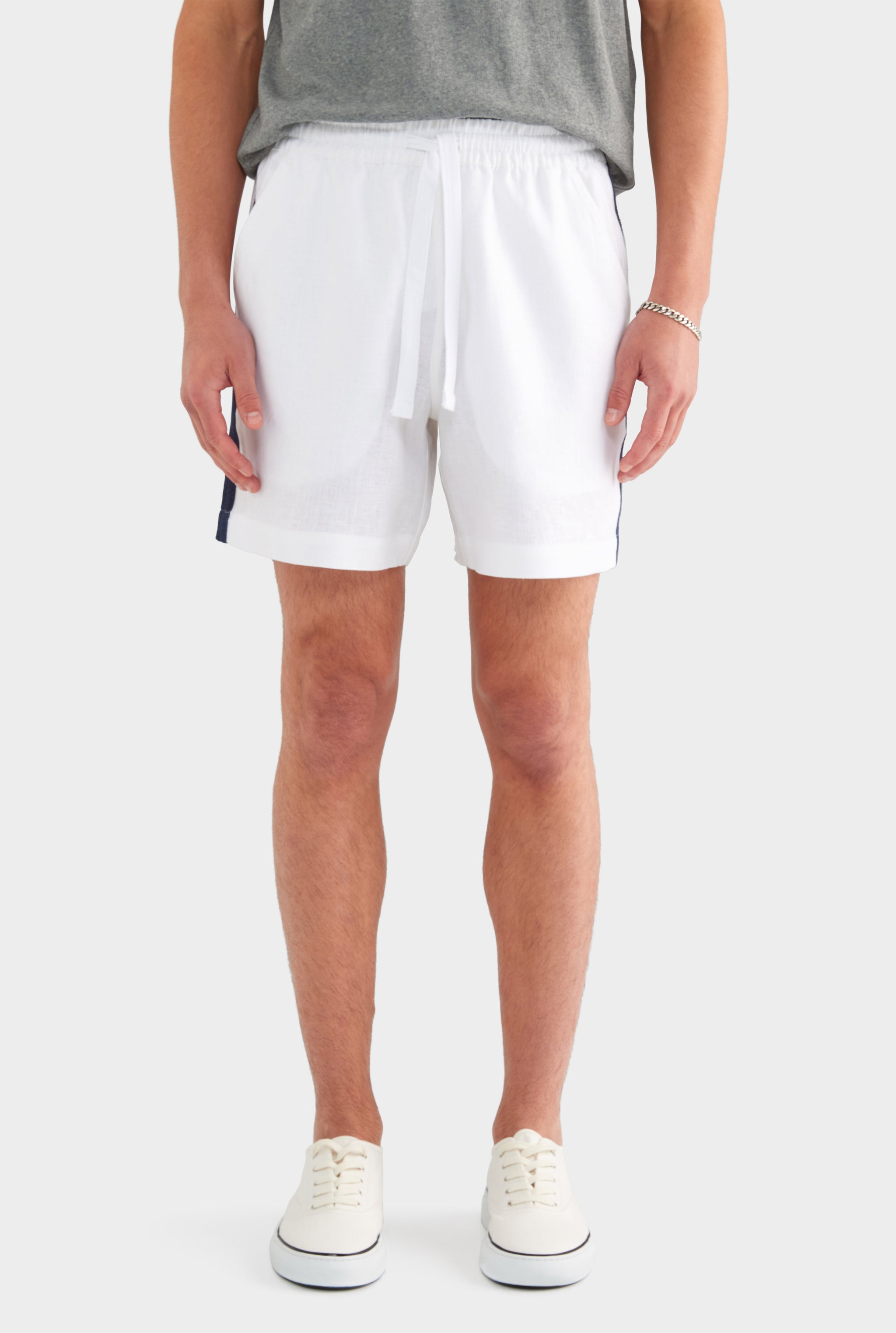 Linen Lounge Short - White / Navy Tape - XS