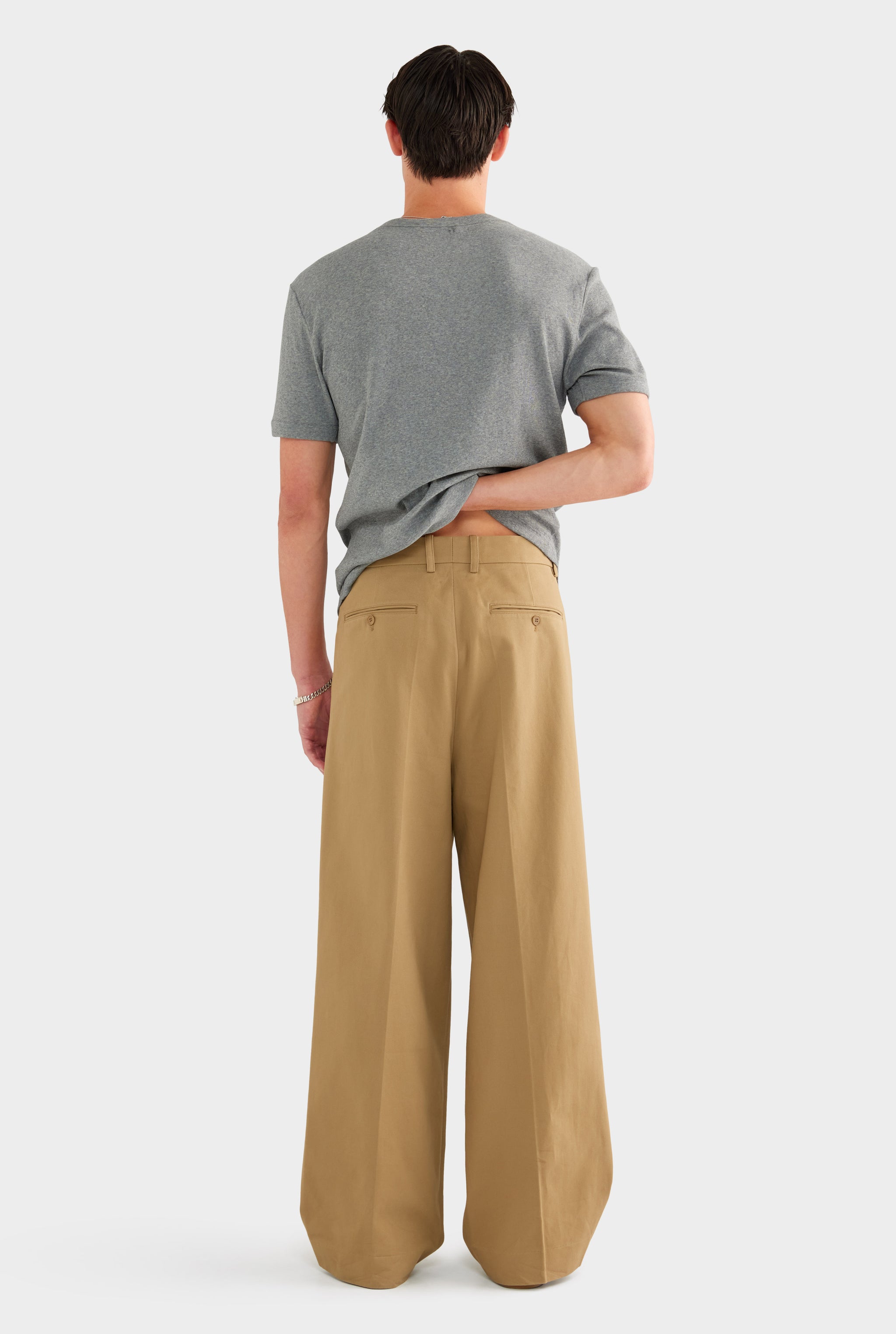 Relaxed Pleated Cotton Twill Trouser - Khaki - 100% Cotton / Khaki / 28