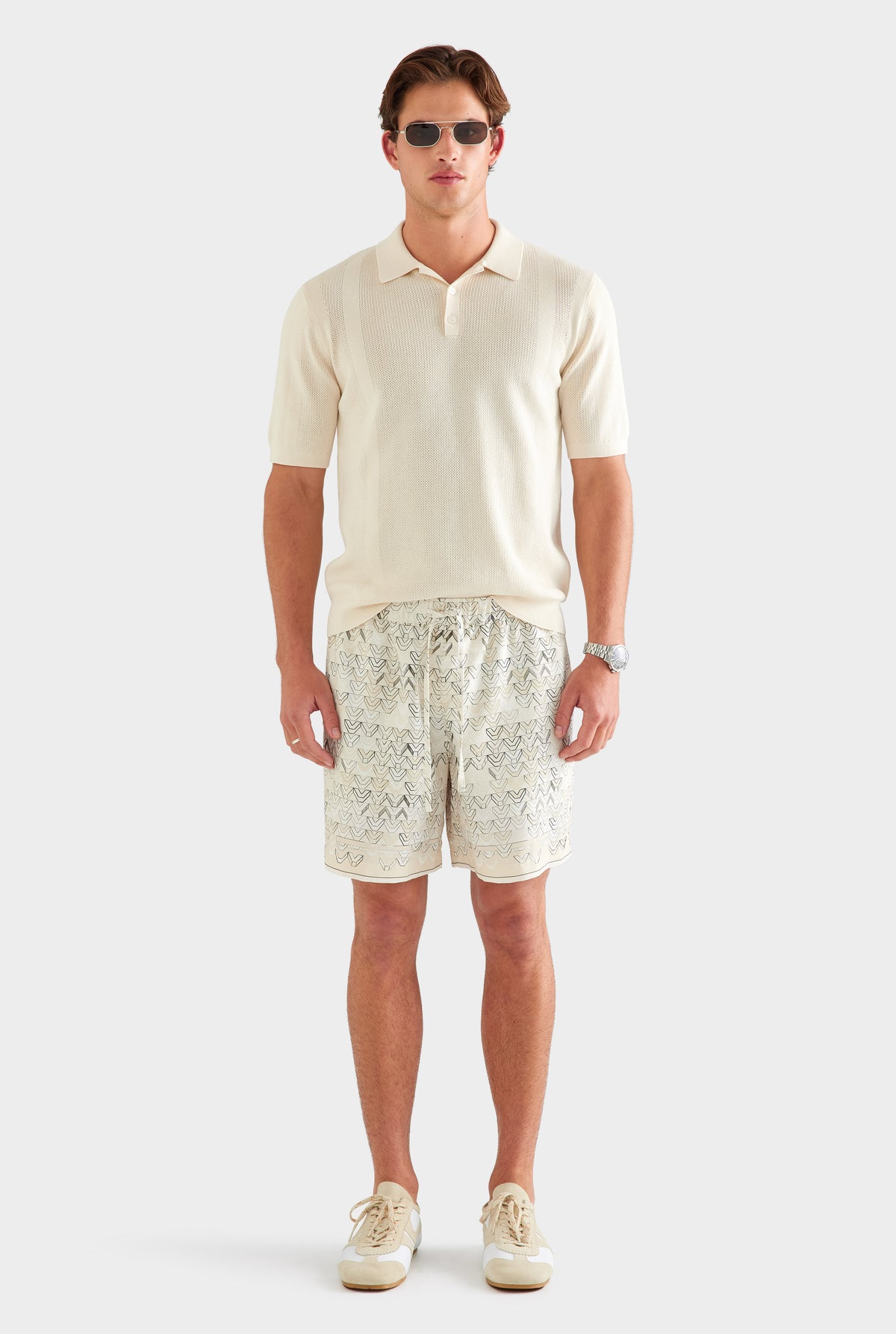 Relaxed Tencel Short - Beige Sketched V Monogram