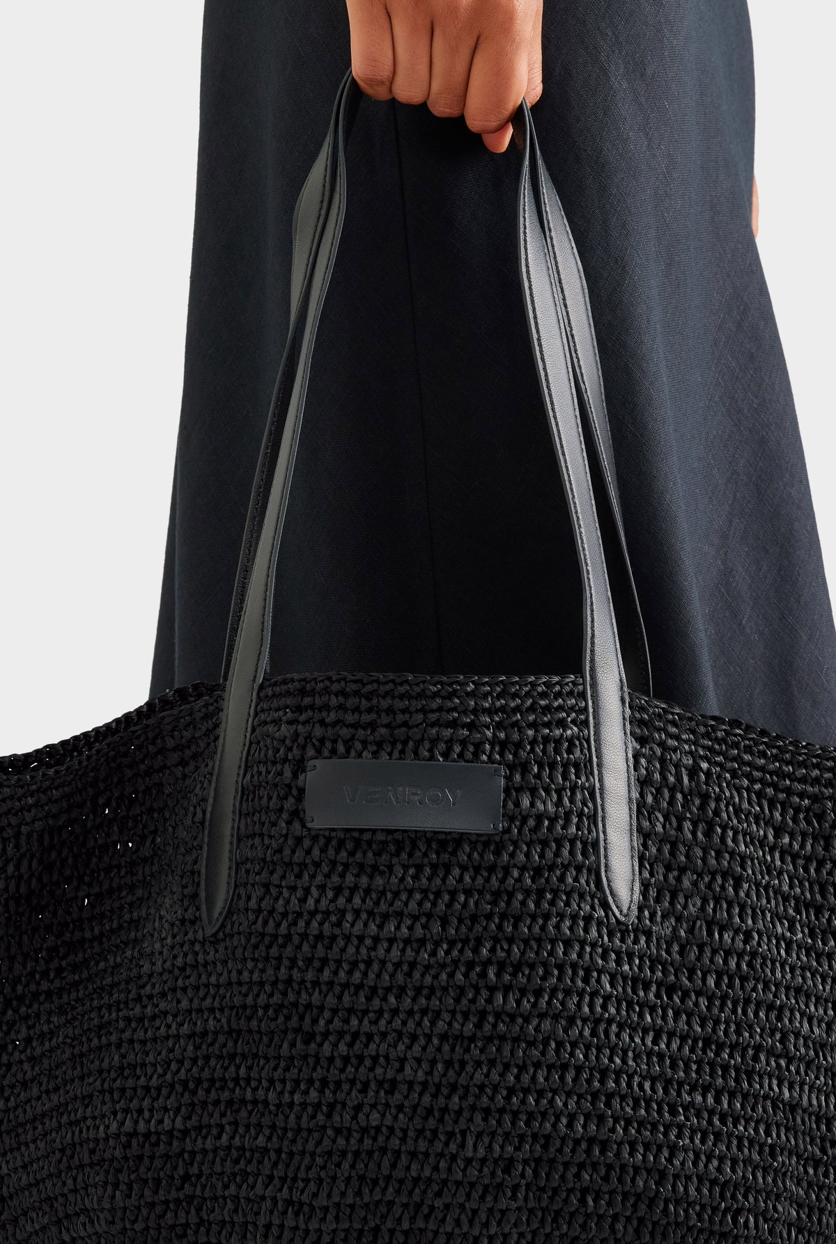 Small Raffia Tote - Black/Black
