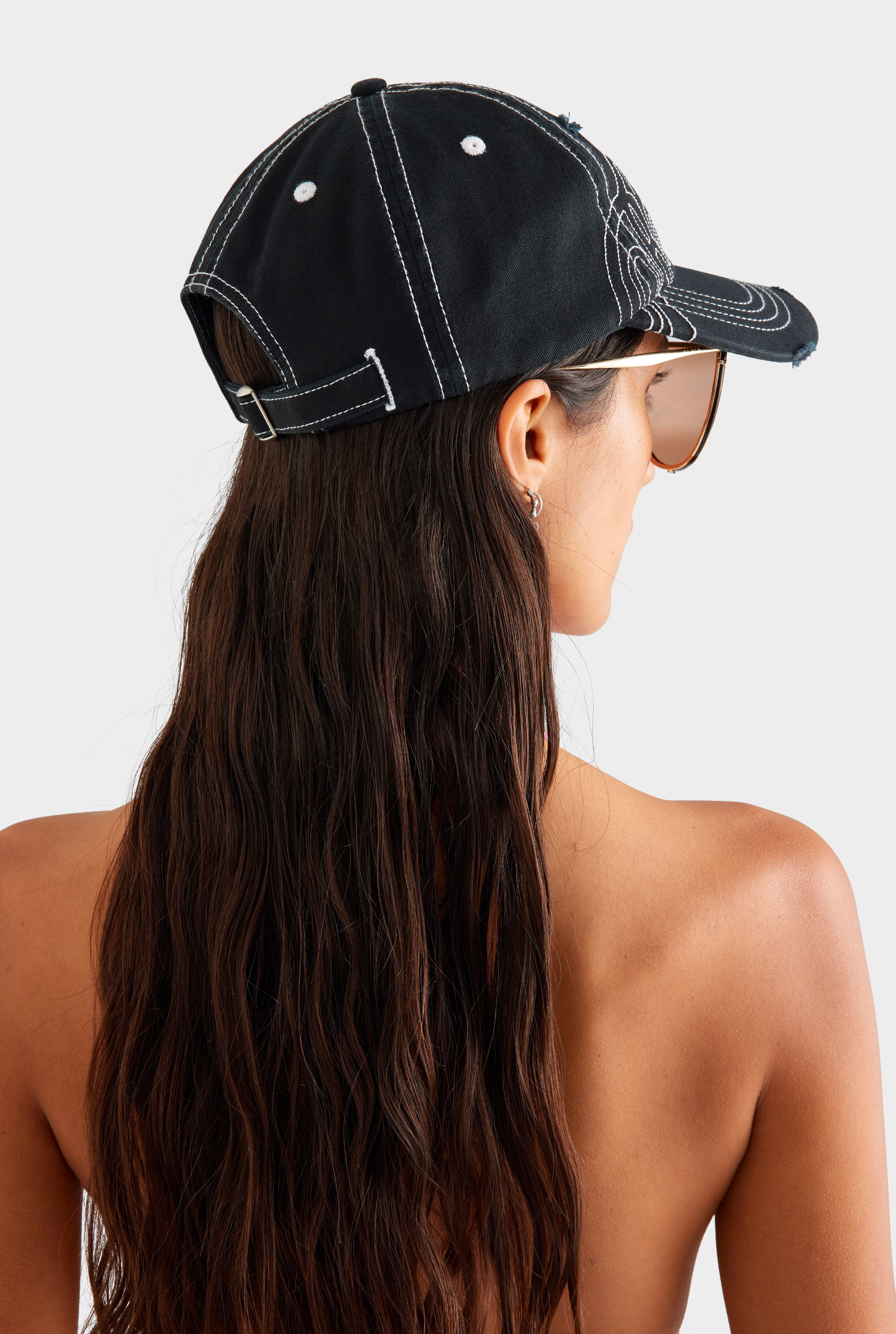 Barcelona Cursive Canvas Cap - Washed Black | Venroy – VENROY