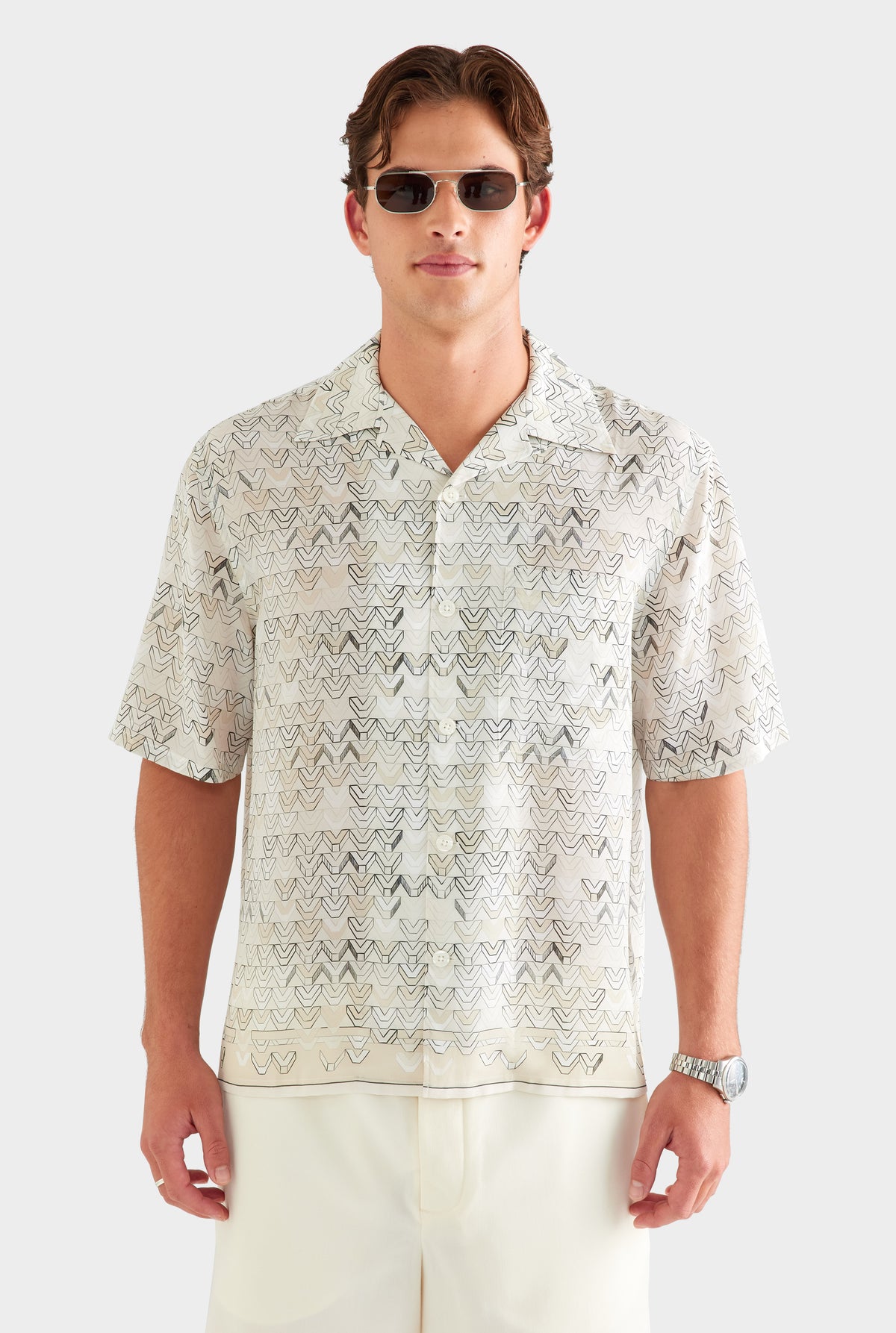 Short Sleeve Silk Camp Collar Shirt - Beige Sketched V Monogram
