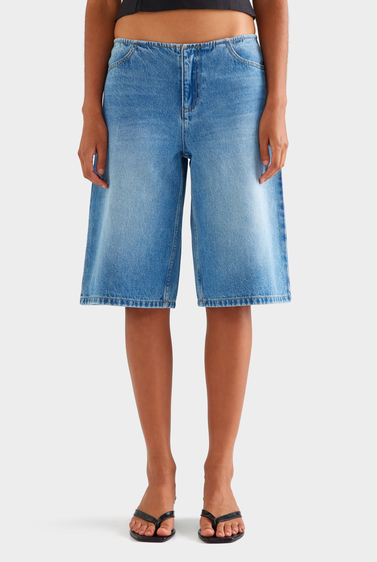 Low Rise Denim Bermuda - Mid Indigo