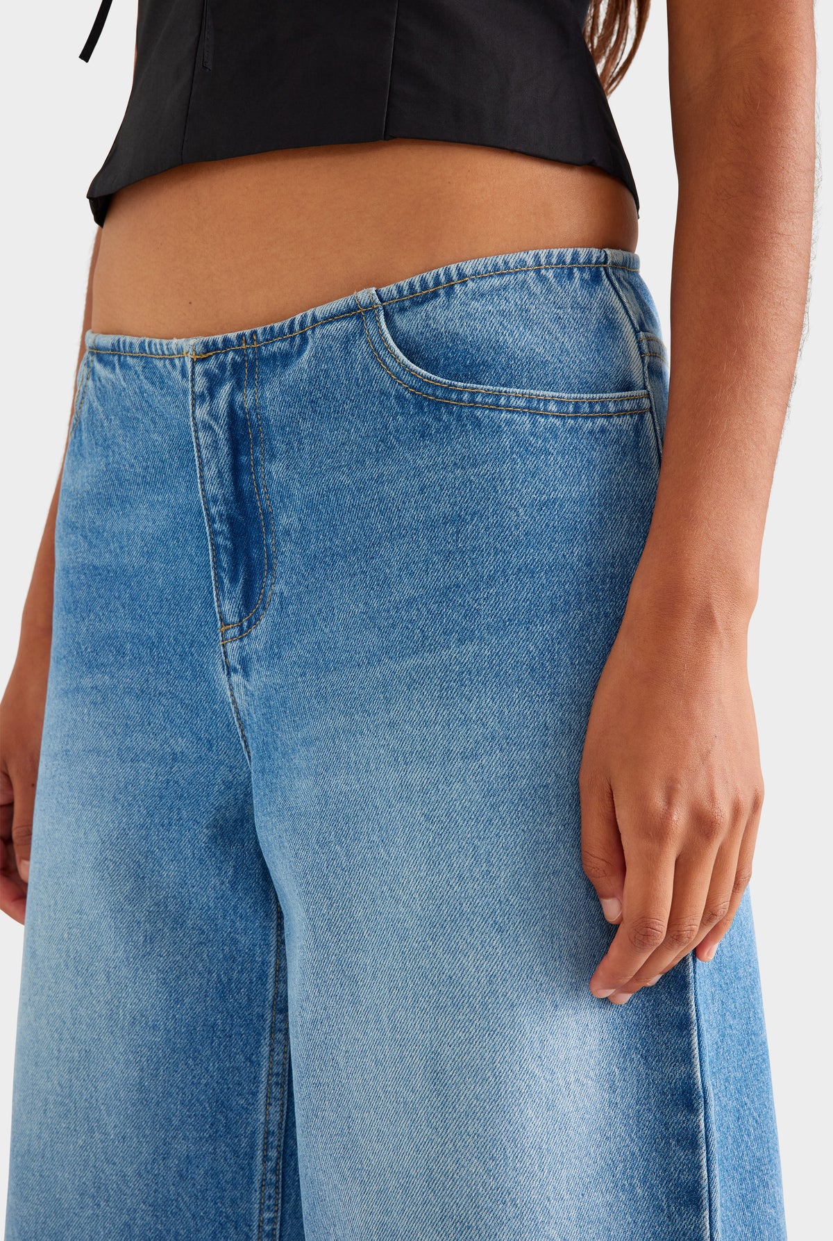 Low Rise Denim Bermuda - Mid Indigo