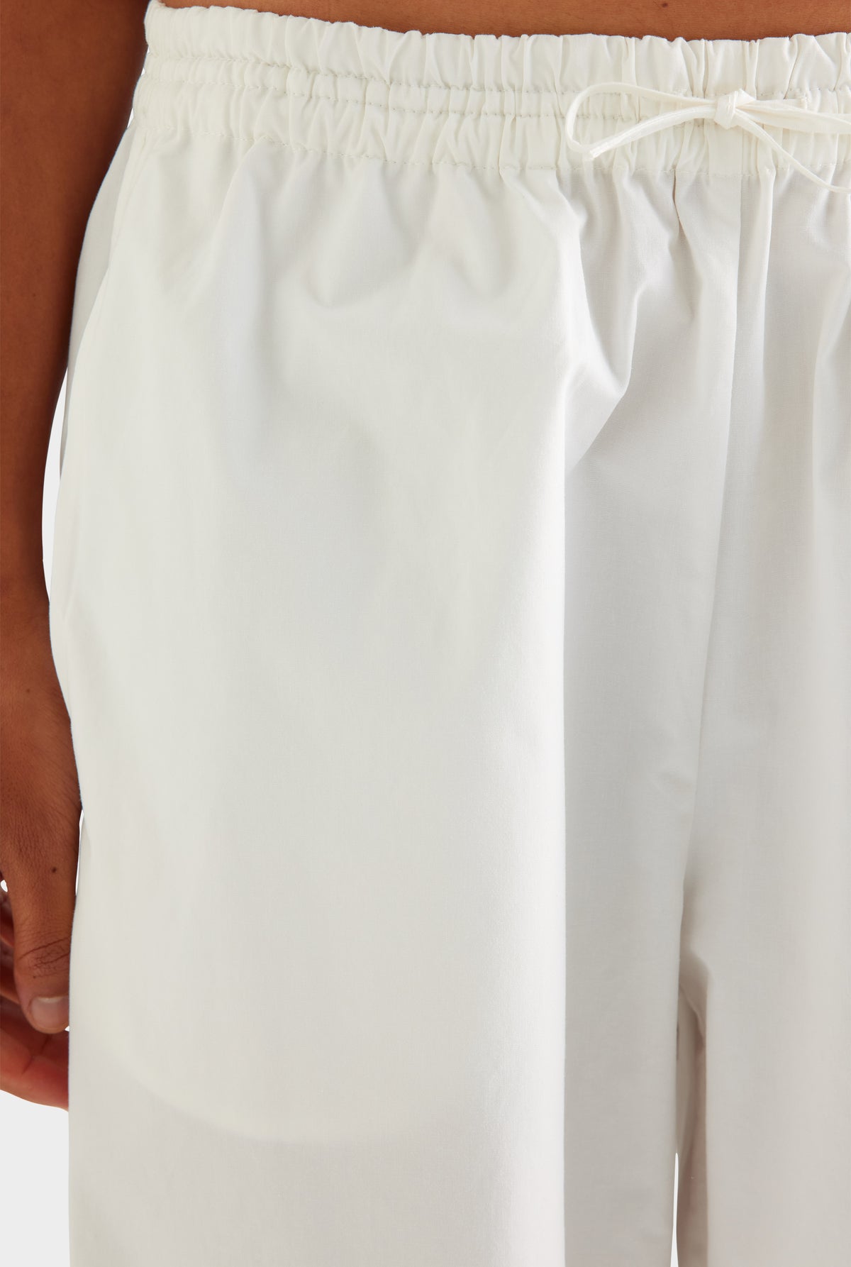 Cotton Barrel Leg Pant - White