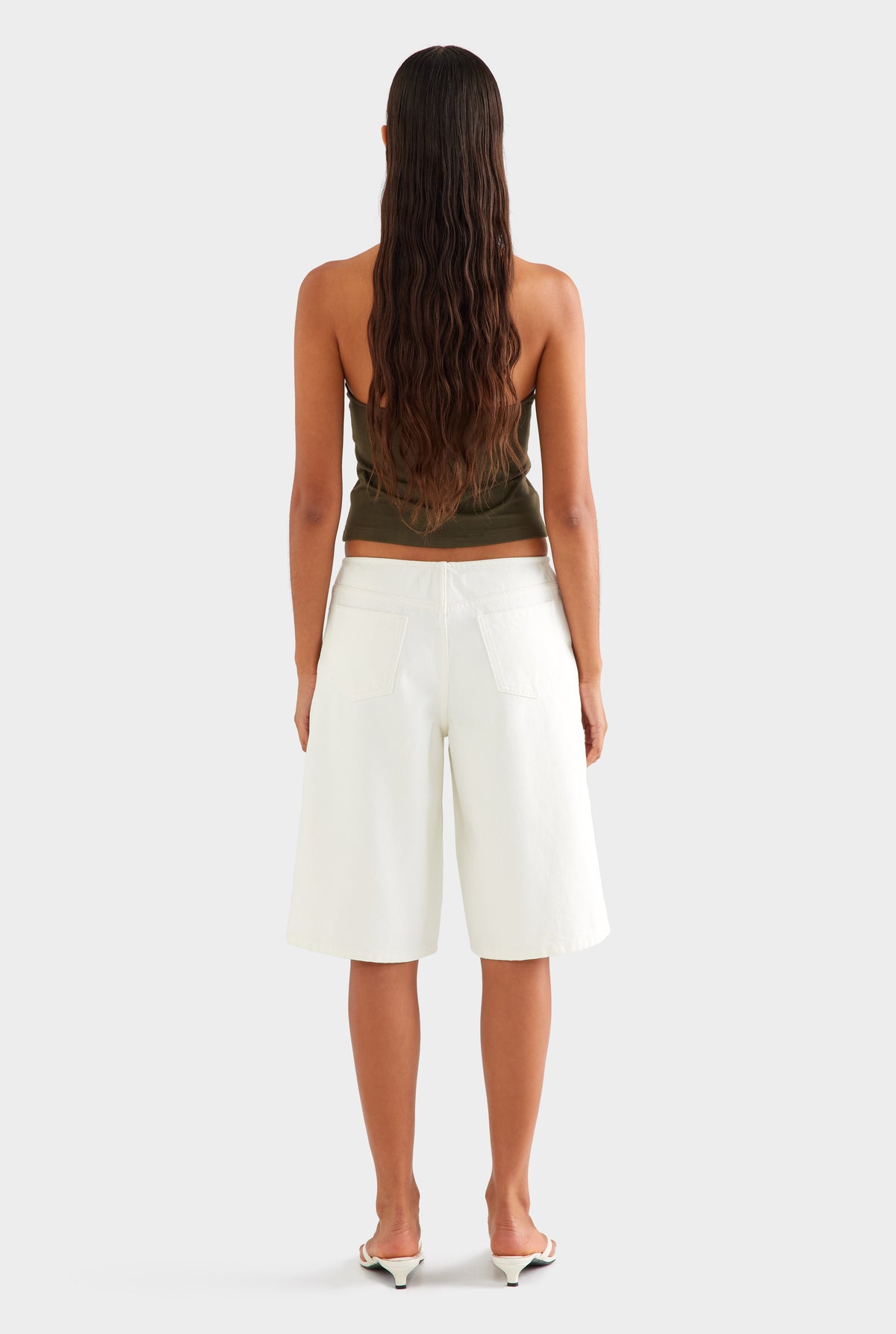 Low Rise Denim Bermuda - White [[SU26 - WOMENS - D2 - 44055 - Low Rise Denim Bermuda - White_0361.jpg]]