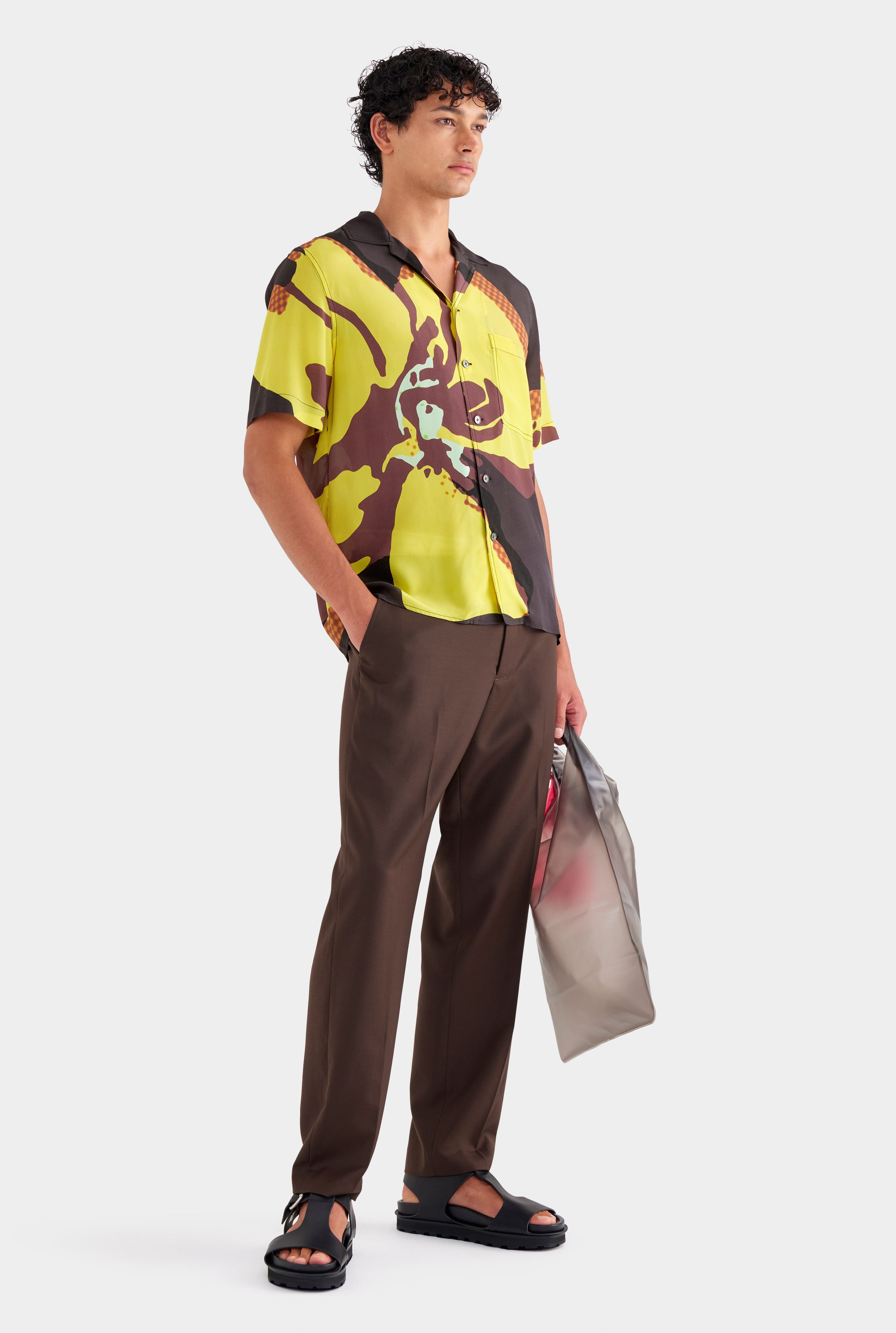 Mens Flat Hem Short Sleeve Silk Camp Collar Shirt in Print