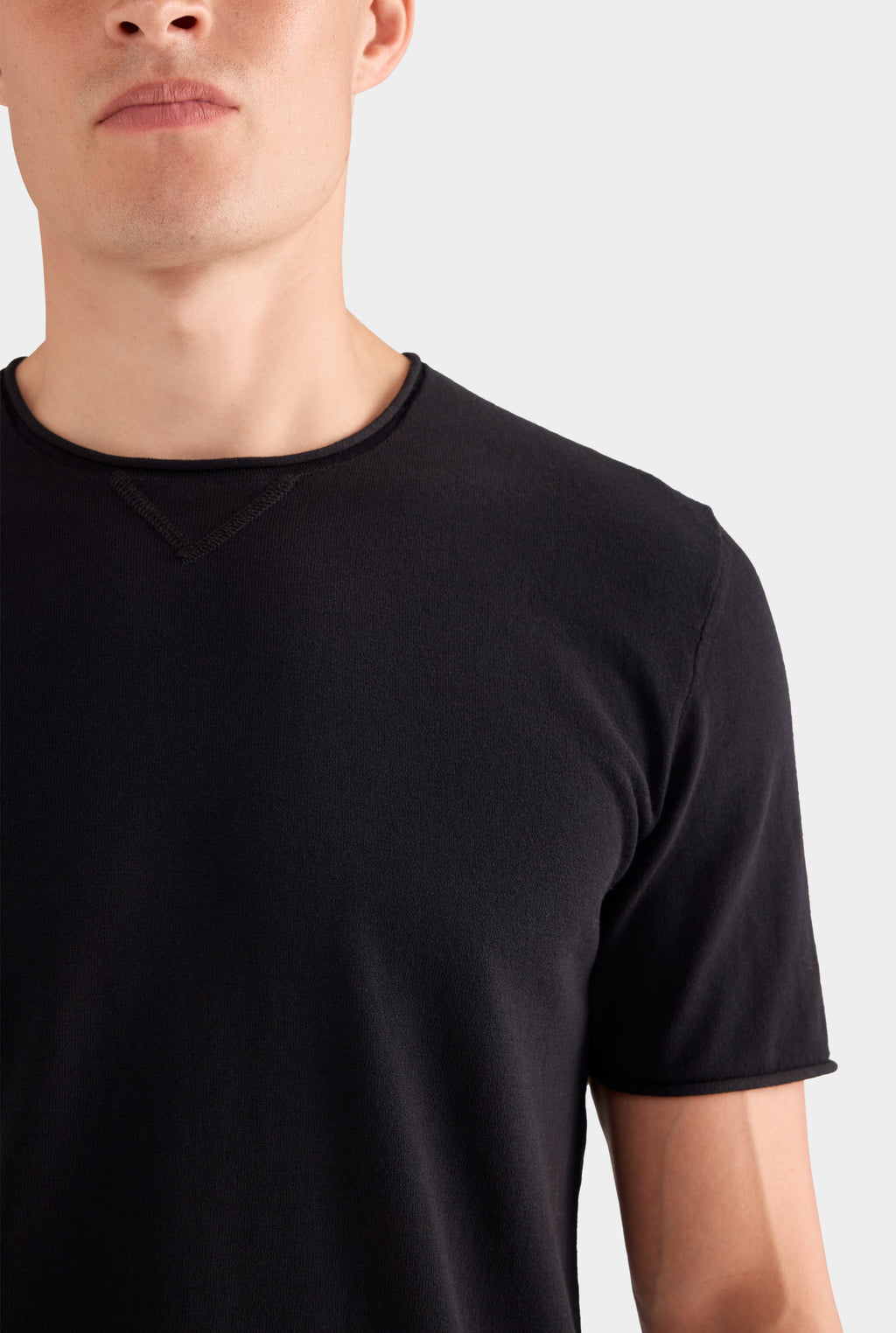 Rolled Edge Cotton Knit T-Shirt - Black