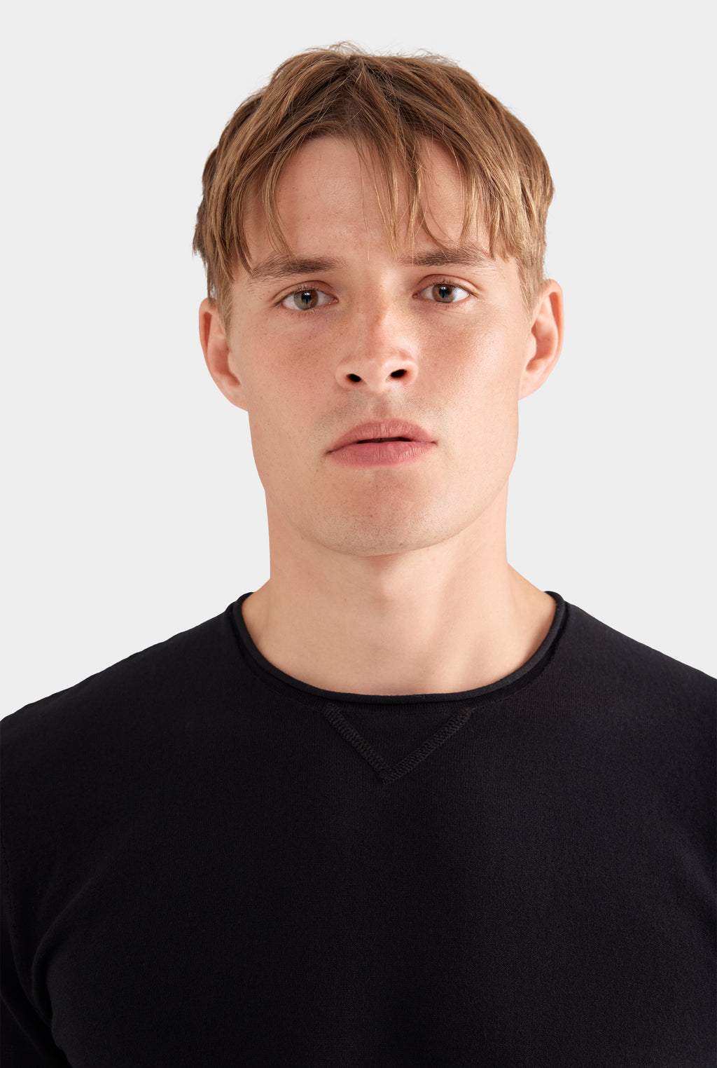 Rolled Edge Cotton Knit T-Shirt - Black