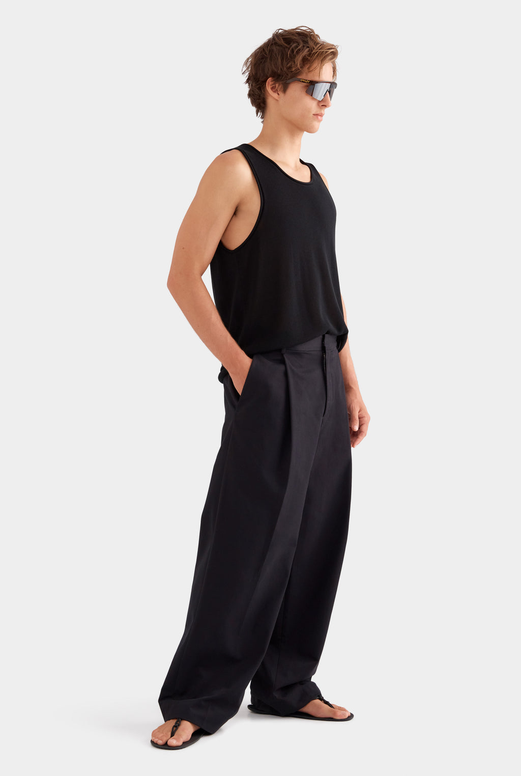 Relaxed Pleated Cotton Twill Trouser - Black