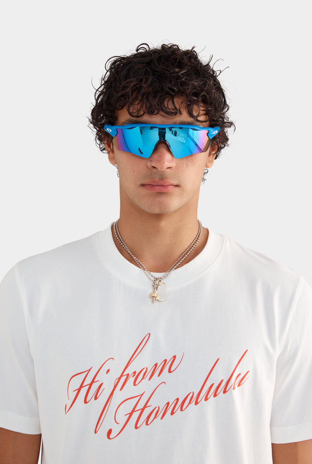 Venroy Honolulu Logo T-Shirt - Off White/Red
