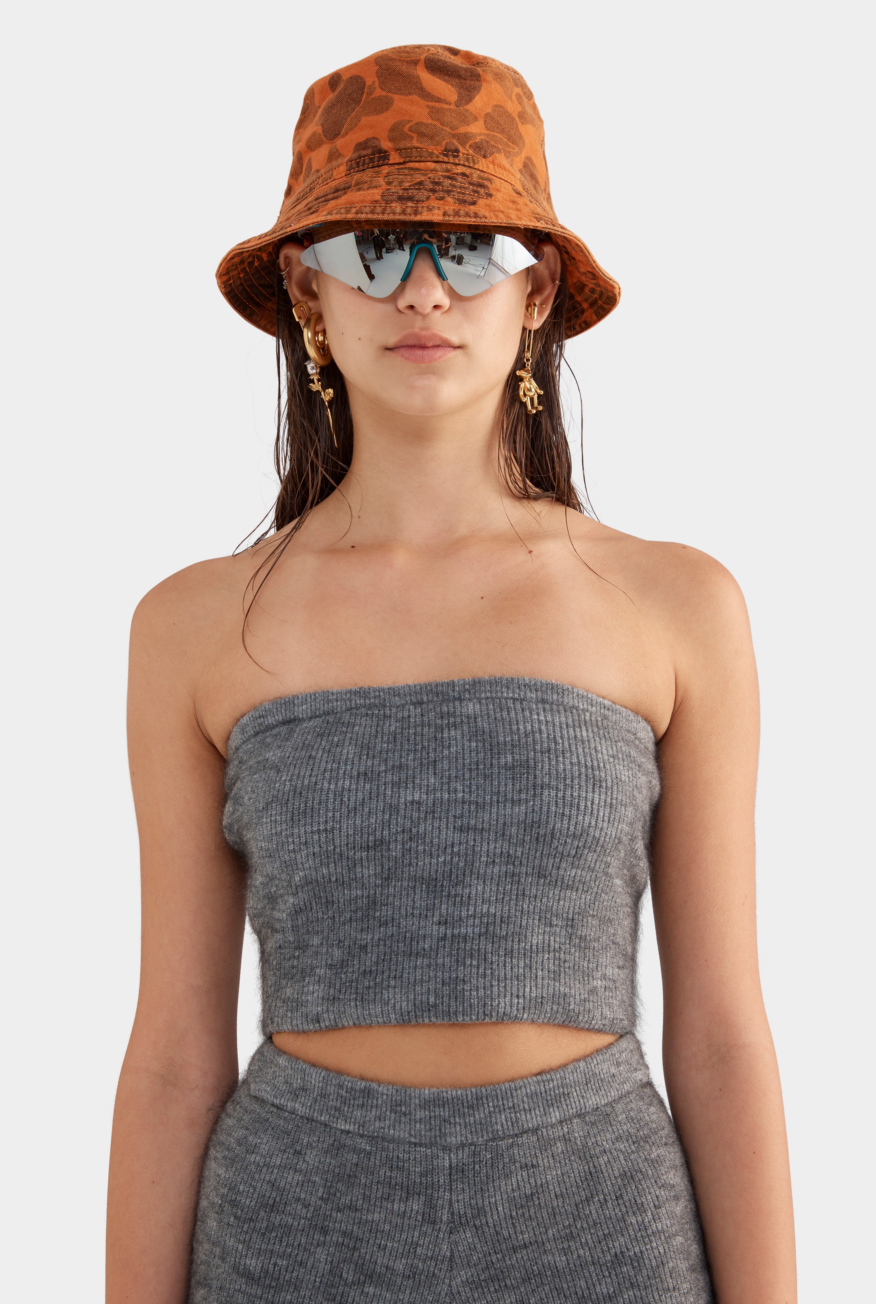 HYKEＷＯＯＬ　ＳＴＲＡＰＬＥＳＳ　ＴＯＰ Womens Mohair Wool Strapless Top in Dark Grey Marl | Venroy – VENROY