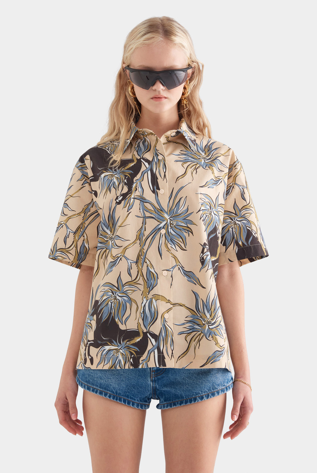 Relaxed Short Sleeve Cotton Shirt - Beige Floral Horse Print