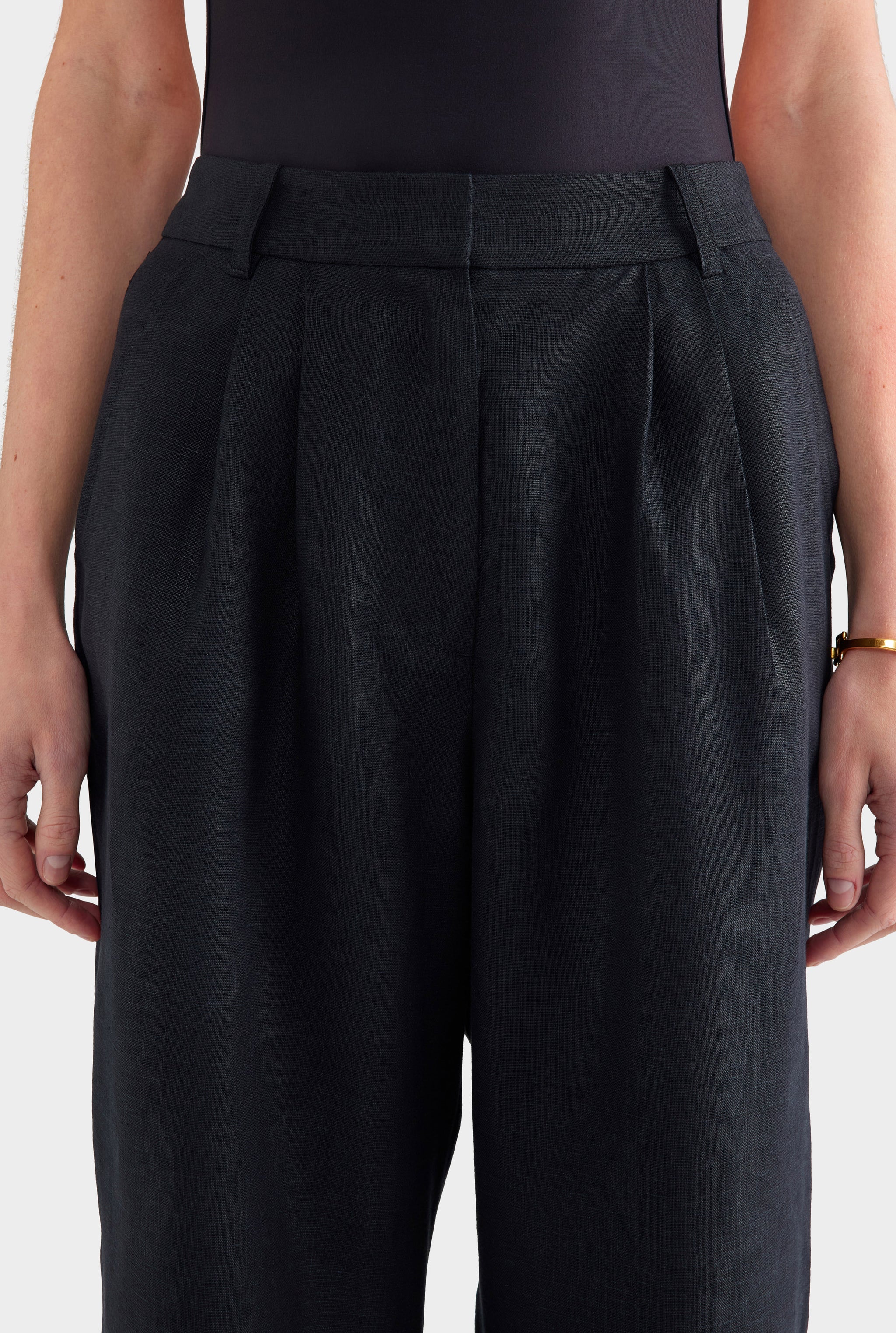 Fixed Waist Linen Trouser - Black