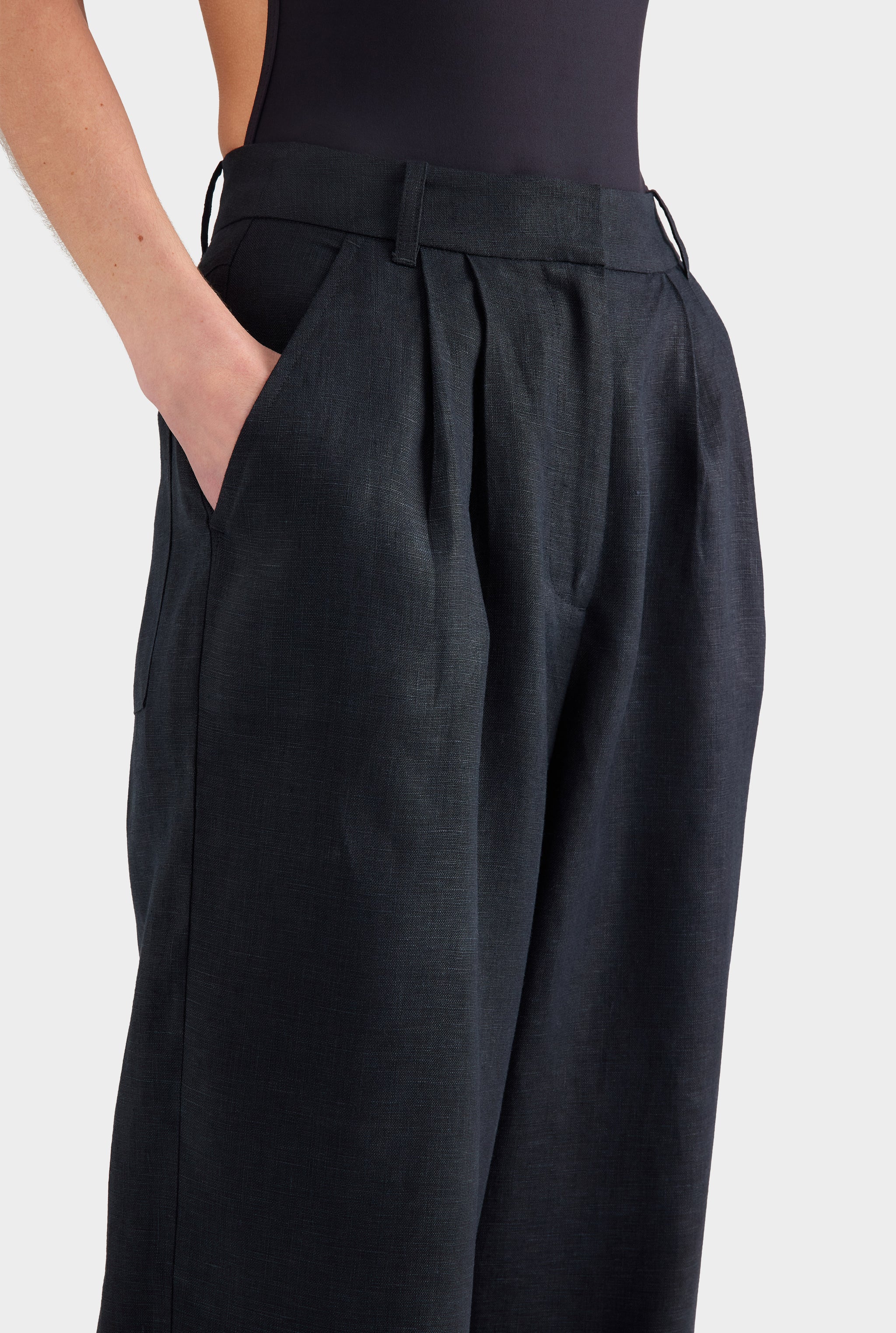 Fixed Waist Linen Trouser - Black