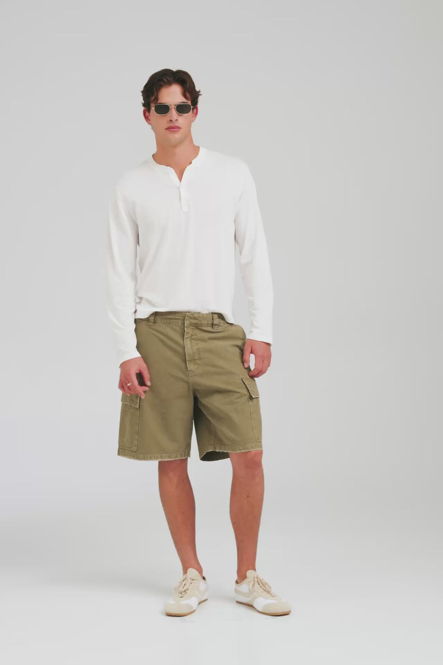 Ripstop Cargo Short - Dried Herb [[M_D1 - 34083 - Ripstop Cargo Short - Dried Herb.mp4]]